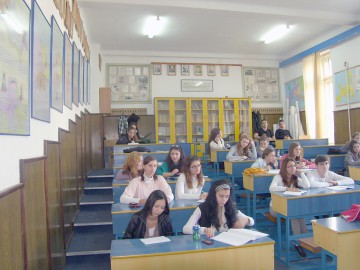 Elevii se întorc la şcoală